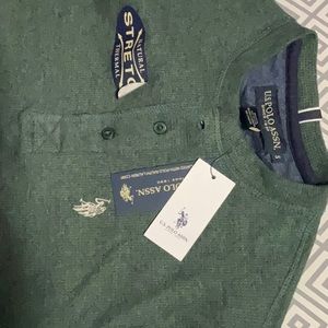 This is a green long sleeve from US POLO ASSN. Size medium